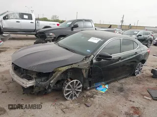 2020 Acura TLX z VIN 19UUB1F32LA002657, wystawiony jako IAAI lot #41820420 z przebiegiem 47 829 mil mil oraz . Historia ofert i sprzedaży dostępna na DreamBid. Obrazek 17.