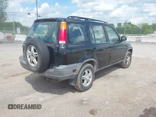 1998 Honda CR-V EX with VIN JHLRD1860WC055116, listed as a IAAI auction lot 42106613 with 278,628 mi miles. Bid and sale history available at carsss.com. Image 4.
