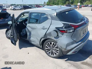 2021 Nissan Kicks SV with VIN 3N1CP5CV1ML512892, listed as a IAAI auction lot 42016955 with 63,754 mi miles. Bid and sale history available at carsss.com. Image 3.