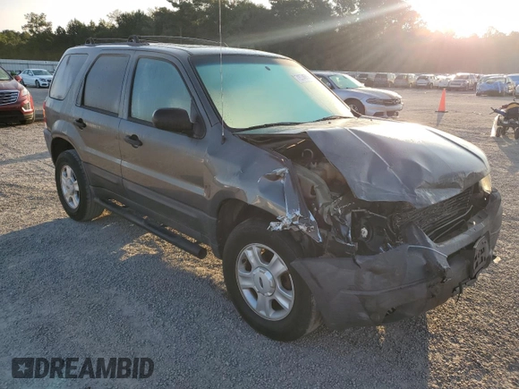 2004 Ford Escape XLT with VIN 1FMYU03154DA18466, listed as a Copart auction lot 70574604 with 168,553 mi miles and Salvage Title. Bid and sale history available at carsss.com. Image 4.