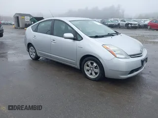 2007 Toyota Prius with VIN JTDKB20U973288241, listed as a IAAI auction lot 41914009 with 197,651 mi miles. Bid and sale history available at carsss.com. Image 1.