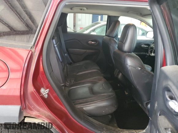 2015 Jeep Cherokee Trailhawk z VIN 1C4PJMBB7FW500180, wystawiony jako Copart lot #62385655 z przebiegiem 88 137 mil mil oraz Szkoda całkowita • Salvage title. Historia ofert i sprzedaży dostępna na DreamBid. Obrazek 11.