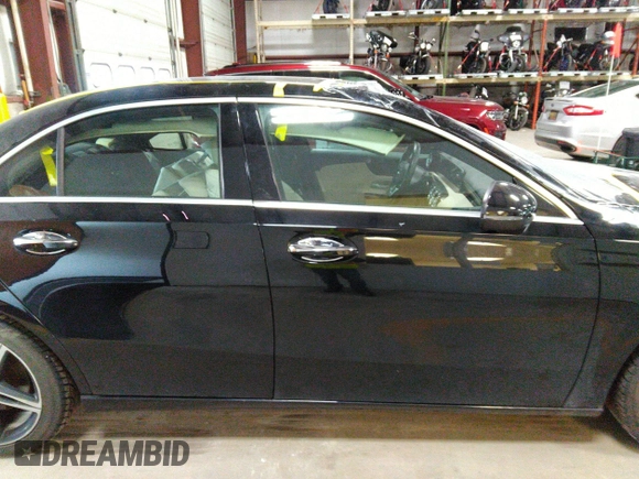 2019 Mercedes-Benz A 220 with VIN WDD3G4FB8KW022780, listed as a IAAI auction lot 40961235 with 61,944 mi miles and . Bid and sale history available at DreamBid. Image 13.