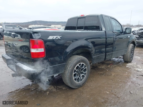 2005 Ford F-150 XL with VIN 1FTRF12W15KC00040, listed as a IAAI auction lot 41532710 with 172,371 mi miles. Bid and sale history available at carsss.com. Image 4.