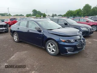 2016 Chevrolet Malibu LS с VIN 1G1ZB5ST5GF269181, выставлен на аукционе IAAI как лот 42647484 с пробегом 139 009 миль миль и . История ставок и продаж доступна на DreamBid. Изображение 1.