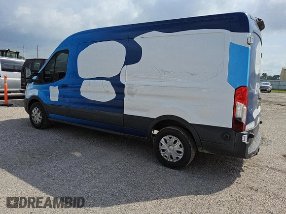 2018 Ford Transit with VIN 1FTBW2CM5JKA36466, listed as a Copart auction lot 54020275 with 160,894 mi miles and Clean Title. Bid and sale history available at carsss.com. Image 2.