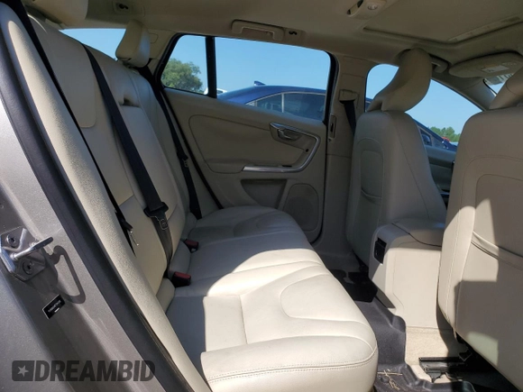 2015 Volvo V60 T5 Drive-E Premier with VIN YV140MEK5F1241312, listed as a Copart auction lot 71933184 with 113,089 mi miles and Salvage Title. Bid and sale history available at carsss.com. Image 10.