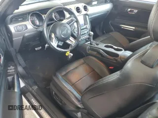 2022 Ford Mustang EcoBoost z VIN 1FATP8UH6N5124216, wystawiony jako Copart lot #64855615 z przebiegiem 58 577 mil mil oraz Szkoda całkowita • Salvage title. Historia ofert i sprzedaży dostępna na DreamBid. Obrazek 8.