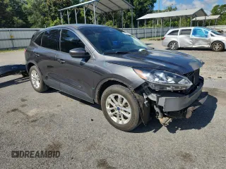 2020 Ford Escape SE z VIN 1FMCU0G6XLUA91749, wystawiony jako Copart lot #62072405 z przebiegiem 87 920 mil mil oraz Szkoda całkowita • Salvage title. Historia ofert i sprzedaży dostępna na DreamBid. Obrazek 4.