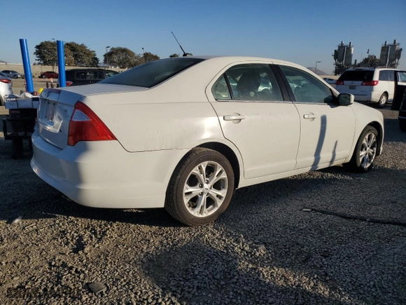 2012 Ford Fusion SE with VIN 3FAHP0HA2CR182063, listed as a Copart auction lot 88173785 with 167,626 mi miles and Clean Title. Bid and sale history available at carsss.com. Image 3.