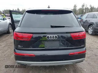 2019 Audi Q7 Premium Plus с VIN WA1LHAF77KD038525, выставлен на аукционе IAAI как лот 41736141 с пробегом 38 928 миль миль и . История ставок и продаж доступна на DreamBid. Изображение 16.