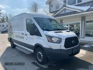 2015 Ford Transit Passenger XL with VIN 1FBAX2CM1FKA92781, listed as a IAAI auction lot 41664664 with 203,072 mi miles. Bid and sale history available at carsss.com. Image 1.