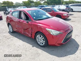 2018 Toyota Yaris with VIN 3MYDLBYV9JY318762, listed as a IAAI auction lot 42109728 with 72,931 mi miles and . Bid and sale history available at DreamBid. Image 1.