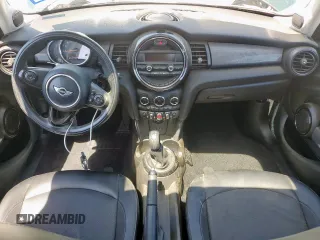 2015 MINI Hardtop 4 Door with VIN WMWXS5C55FT832533, listed as a Copart auction lot 53656465 with 60,723 mi miles and Salvage Title. Bid and sale history available at DreamBid. Image 8.