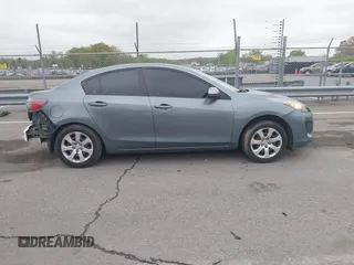 2012 Mazda Mazda3 i Sport with VIN JM1BL1UG4C1596225, listed as a IAAI auction lot 41945747 with 168,984 mi miles. Bid and sale history available at carsss.com. Image 12.