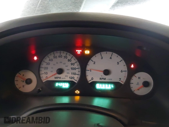 2005 Dodge Caravan SXT with VIN 2D4GP44L25R431882, listed as a IAAI auction lot 42484876 with 242,096 mi miles and . Bid and sale history available at DreamBid. Image 7.