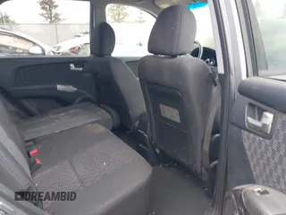 2008 Kia Sportage LX with VIN KNDJE723287540085, listed as a IAAI auction lot 41833371 with 189,372 mi miles and . Bid and sale history available at DreamBid. Image 8.