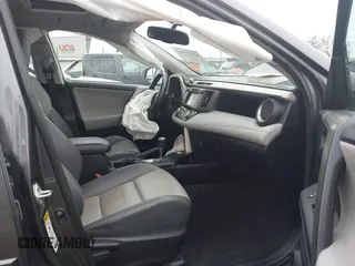 2014 Toyota RAV4 Limited with VIN 2T3DFREV2EW154348, listed as a IAAI auction lot 41533941 with 185,469 mi miles. Bid and sale history available at carsss.com. Image 5.