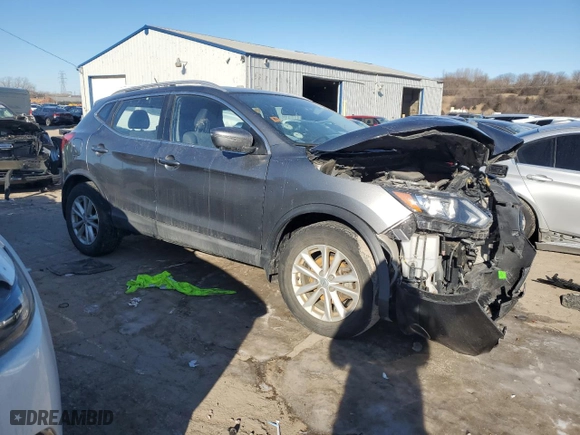 2017 Nissan Rogue Sport S with VIN JN1BJ1CR6HW104302, listed as a Copart auction lot 89310755 with 61,287 mi miles and Clean Title. Bid and sale history available at carsss.com. Image 4.