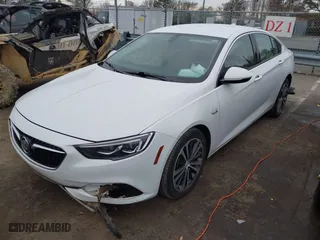 2019 Buick Regal Sportback Preferred with VIN W04GL6SX0K1043134, listed as a IAAI auction lot 41275392 with 136,089 mi miles. Bid and sale history available at carsss.com. Image 17.
