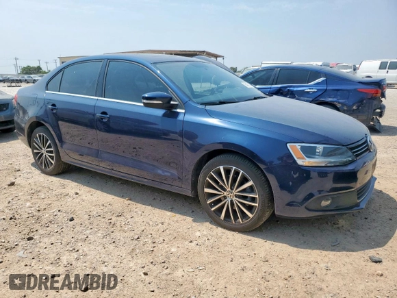 2012 Volkswagen Jetta SEL with VIN 3VWLP7AJ3CM425414, listed as a Copart auction lot 56458145 with 70,090 mi miles and Clean title. Bid and sale history available at DreamBid. Image 4.