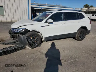 2024 Volkswagen Tiguan SE with VIN 3VV2B7AX1RM031311, listed as a Copart auction lot 86839204 with 14,983 mi miles and Salvage title. Bid and sale history available at DreamBid. Image 1.