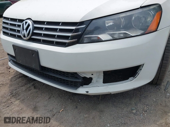 2015 Volkswagen Passat SE с VIN 1VWBV7A34FC076935, выставлен на аукционе IAAI как лот 42394375 с пробегом 172 408 миль миль и . История ставок и продаж доступна на DreamBid. Изображение 6.
