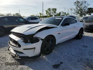 2021 Ford Mustang GT z VIN 1FA6P8CF7M5150531, wystawiony jako Copart lot #63909995 z przebiegiem 33 043 mil mil oraz Szkoda całkowita • Salvage title. Historia ofert i sprzedaży dostępna na DreamBid. Obrazek 1.