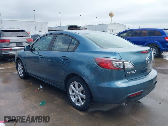 2011 Mazda 3 i Touring with VIN JM1BL1VG2B1425700, listed as a IAAI auction lot 42084171 with 162,310 mi miles. Bid and sale history available at carsss.com. Image 3.