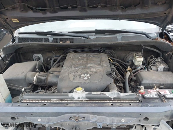 2011 Toyota Tundra 2WD Truck with VIN 5TFRM5F14BX025034, listed as a IAAI auction lot 41434238 with 194,478 mi miles. Bid and sale history available at carsss.com. Image 10.