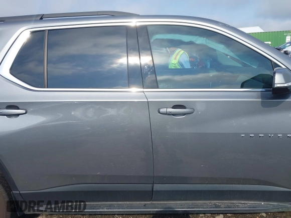 2020 Chevrolet Traverse LT with VIN 1GNERHKW7LJ309689, listed as a IAAI auction lot 42270616 with 120,264 mi miles and . Bid and sale history available at DreamBid. Image 13.