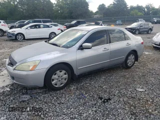 2003 Honda Accord LX with VIN 1HGCM563X3A144736, listed as a Copart auction lot 62928425 with 313,093 mi miles and Salvage title. Bid and sale history available at DreamBid. Image 1.