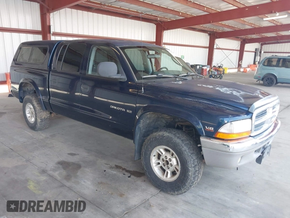 2000 Dodge Dakota Sport with VIN 1B7GG2AN7YS647799, listed as a IAAI auction lot 42147404 with 234,194 mi miles and . Bid and sale history available at carsss.com. Image 1.