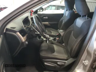 2018 Jeep Cherokee Latitude with VIN 1C4PJLCX4JD523943, listed as a Copart auction lot 63207675 with Not provided miles and Salvage title. Bid and sale history available at DreamBid. Image 7.
