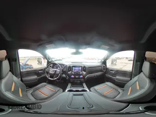 2021 GMC Sierra 2500HD AT4 z VIN 1GT49PEY6MF277074, wystawiony jako Copart lot #49231105 z przebiegiem 77 454 mil mil oraz Czysty tytuł • Clean title. Historia ofert i sprzedaży dostępna na DreamBid. Obrazek 12.