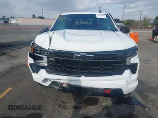 2024 Chevrolet Silverado 1500 RST with VIN 1GCUDEED2RZ105033, listed as a IAAI auction lot 41552431 with 15,515 mi miles. Bid and sale history available at carsss.com. Image 12.