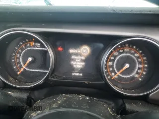 2022 Jeep Wrangler Sport with VIN 1C4HJXAGXNW200621, listed as a Copart auction lot 88113035 with 47,780 mi miles and Salvage Title. Bid and sale history available at DreamBid. Image 9.