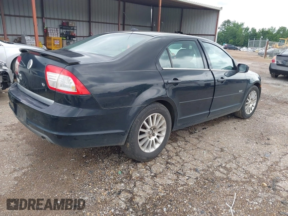 2007 Mercury Milan Premier z VIN 3MEHM08147R616006, wystawiony jako IAAI lot #42321780 z przebiegiem 262 583 mil mil oraz . Historia ofert i sprzedaży dostępna na DreamBid. Obrazek 4.
