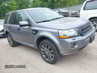 2013 Land Rover LR2 z VIN SALFR2BG4DH365156, wystawiony jako IAAI lot #42497794 z przebiegiem 181 854 mil mil oraz . Historia ofert i sprzedaży dostępna na DreamBid. Obrazek 1.