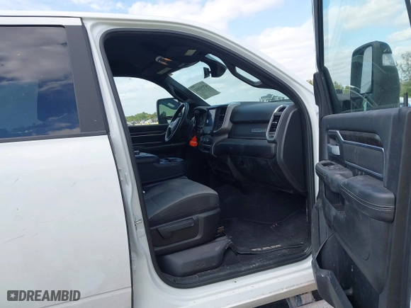 2024 Ram 2500 Lone Star with VIN 3C6UR5DL9RG338196, listed as a IAAI auction lot 42091012 with 16,758 mi miles. Bid and sale history available at carsss.com. Image 5.