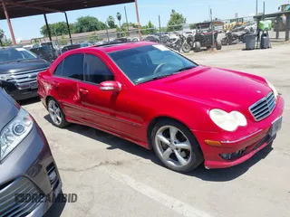 2006 Mercedes-Benz C 230 Sport z VIN WDBRF52H76A911207, wystawiony jako IAAI lot #42520213 z przebiegiem 238 202 mil mil oraz . Historia ofert i sprzedaży dostępna na DreamBid. Obrazek 1.