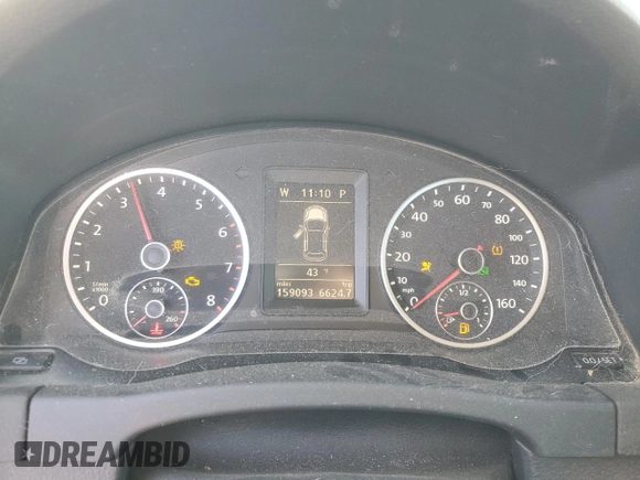 2012 Volkswagen Tiguan SE with VIN WVGAV7AX8CW080123, listed as a Copart auction lot 88922235 with 159,093 mi miles and Salvage Title. Bid and sale history available at DreamBid. Image 9.