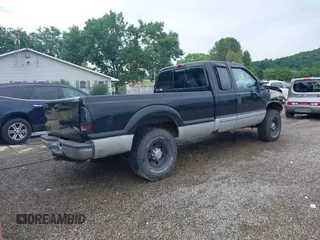 2000 Ford F-250 XL with VIN 1FTNX21L0YEB68631, listed as a IAAI auction lot 42639352 with 263,245 mi miles and . Bid and sale history available at DreamBid. Image 4.