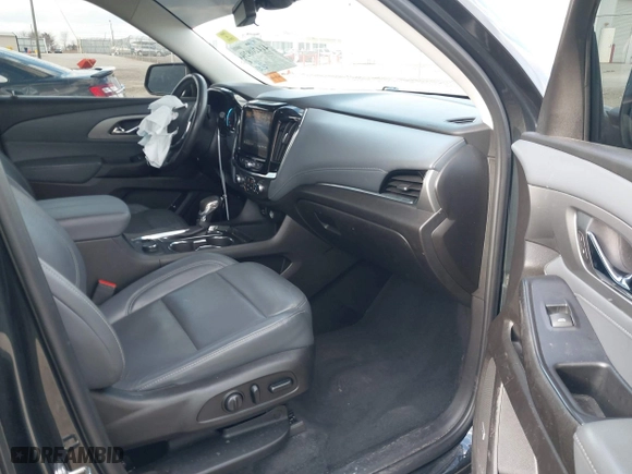 2021 Chevrolet Traverse LT Leather with VIN 1GNERHKW7MJ212137, listed as a IAAI auction lot 41420829 with 100,371 mi miles. Bid and sale history available at carsss.com. Image 5.