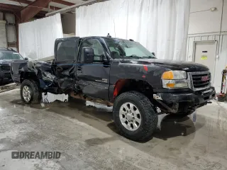 2003 GMC Sierra 2500HD SLT z VIN 1GTHK23103F107158, wystawiony jako Copart lot #50429915 z przebiegiem Nie podano mil oraz Szkoda całkowita • Salvage title. Historia ofert i sprzedaży dostępna na DreamBid. Obrazek 4.
