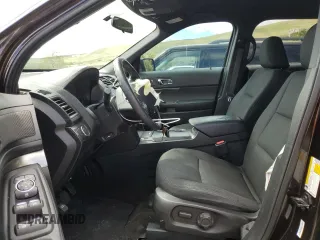 2017 Ford Police Interceptor Utility z VIN 1FM5K8AR1HGC86676, wystawiony jako Copart lot #56984885 z przebiegiem 88 933 mil mil oraz Tytuł czysty. Historia ofert i sprzedaży dostępna na DreamBid. Obrazek 7.