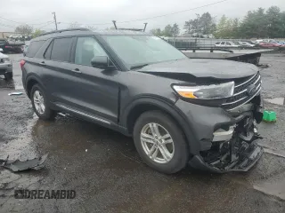 2020 Ford Explorer XLT z VIN 1FMSK8DH8LGC55651, wystawiony jako Copart lot #55479575 z przebiegiem 93 939 mil mil oraz Szkoda całkowita • Salvage title. Historia ofert i sprzedaży dostępna na DreamBid. Obrazek 4.