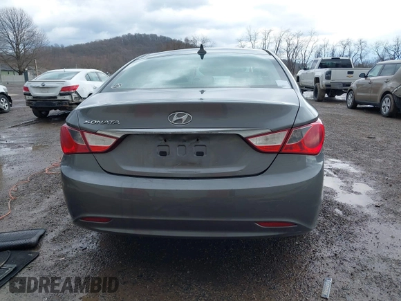 2011 Hyundai Sonata GLS with VIN 5NPEB4AC7BH086333, listed as a IAAI auction lot 41620097 with 102,429 mi miles. Bid and sale history available at carsss.com. Image 17.