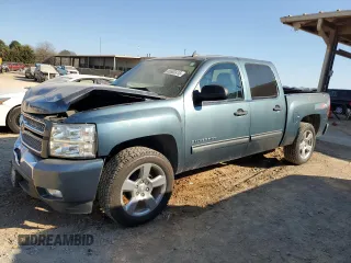 2010 Chevrolet Silverado 1500 LT with VIN 3GCRCSE08AG235827, listed as a Copart auction lot 46682415 with 152,788 mi miles and Salvage Title. Bid and sale history available at DreamBid. Image 1.