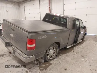 2006 Ford F-150 XLT with VIN 1FTPX14V56FB64081, listed as a IAAI auction lot 41441685 with 218,688 mi miles. Bid and sale history available at carsss.com. Image 4.